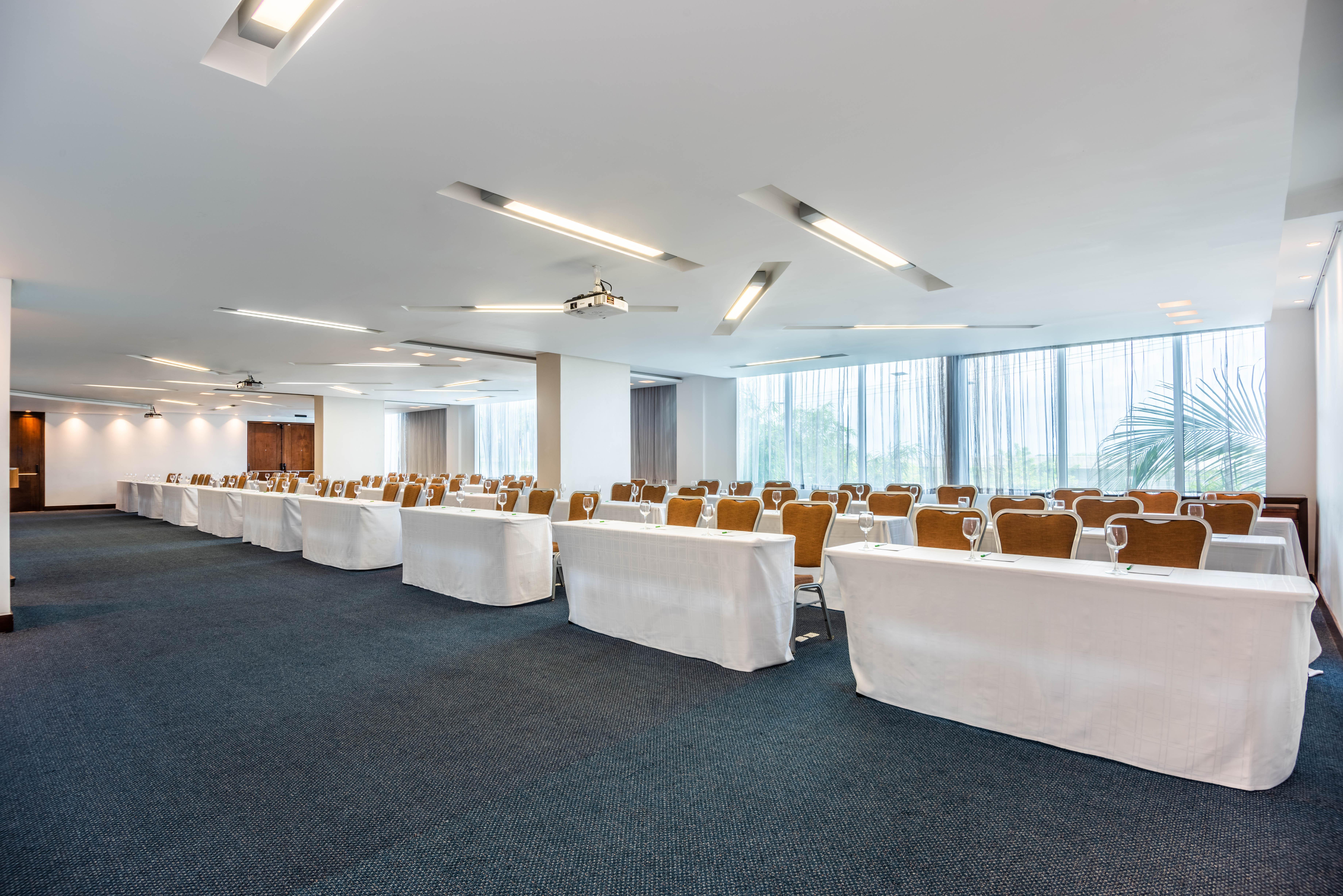 Holiday Inn Cartagena Morros By Ihg Eksteriør bilde Meeting room